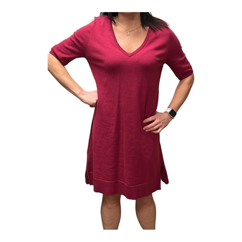 LULUS V-neck elbow sleeve magenta flared sweater dress transitional size medium.